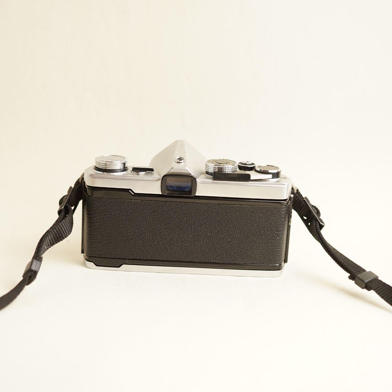 Olympus OM-1 Film Camera | 35mm SLR | Read Description | Silver/Black
