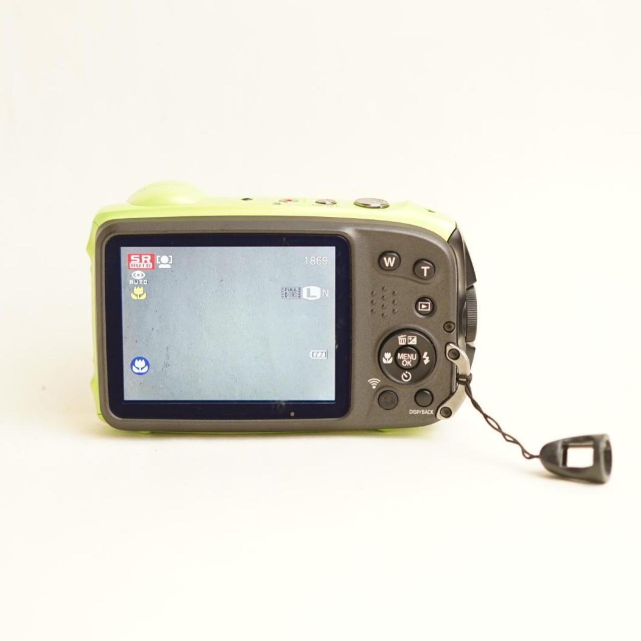 Fujifilm FinePix XP90 Digital Camera | 16.4MP | Tested & Working | Grey & Green