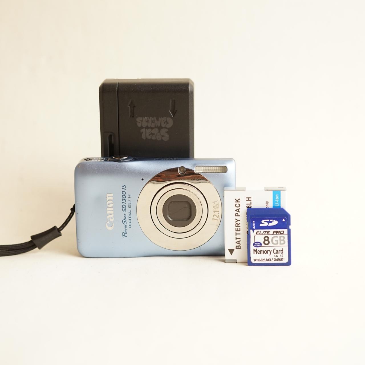 Canon PowerShot SD1300 IS Digital Camera | 12.1MP | Read Description | Blue