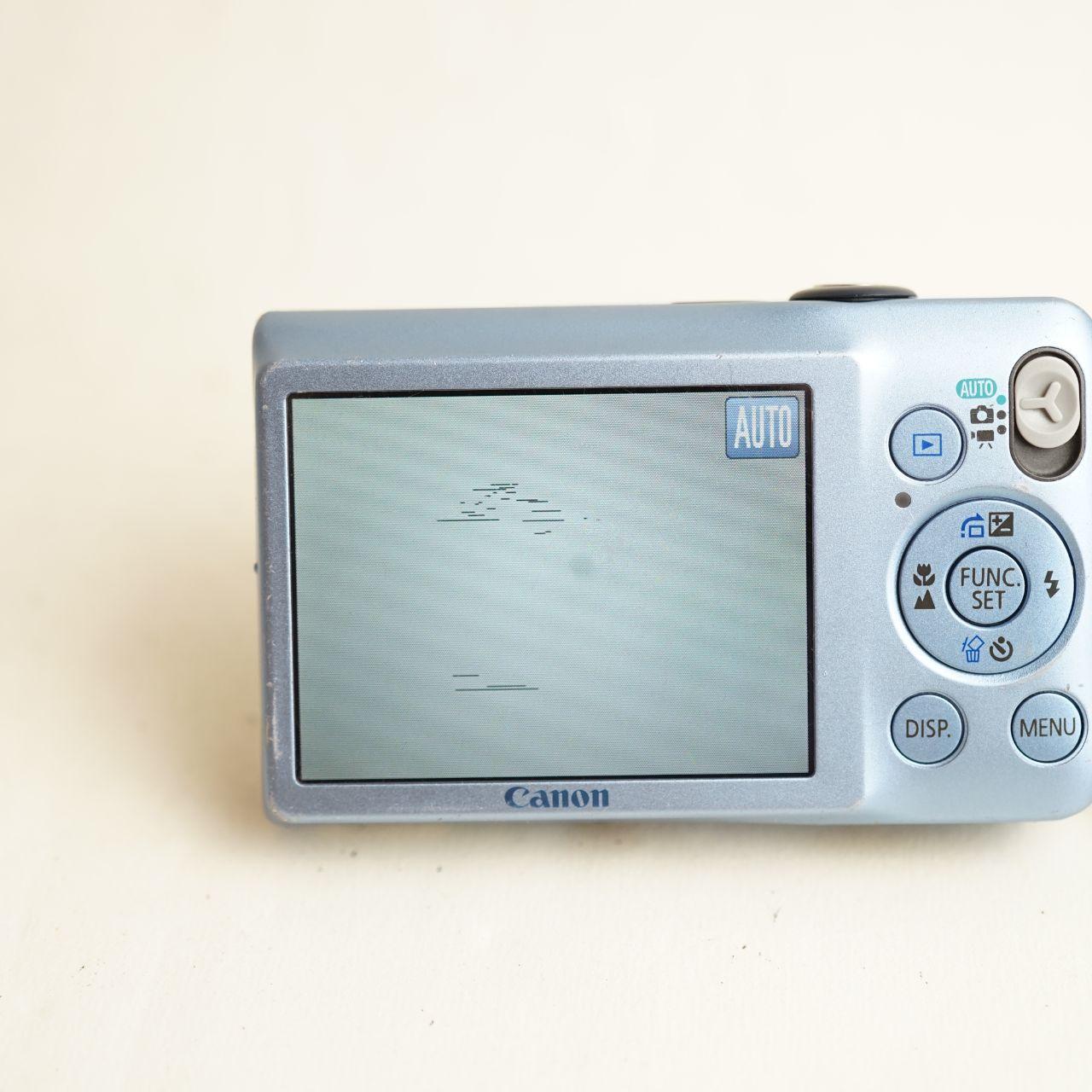 Canon PowerShot SD1300 IS Digital Camera | 12.1MP | Read Description | Blue