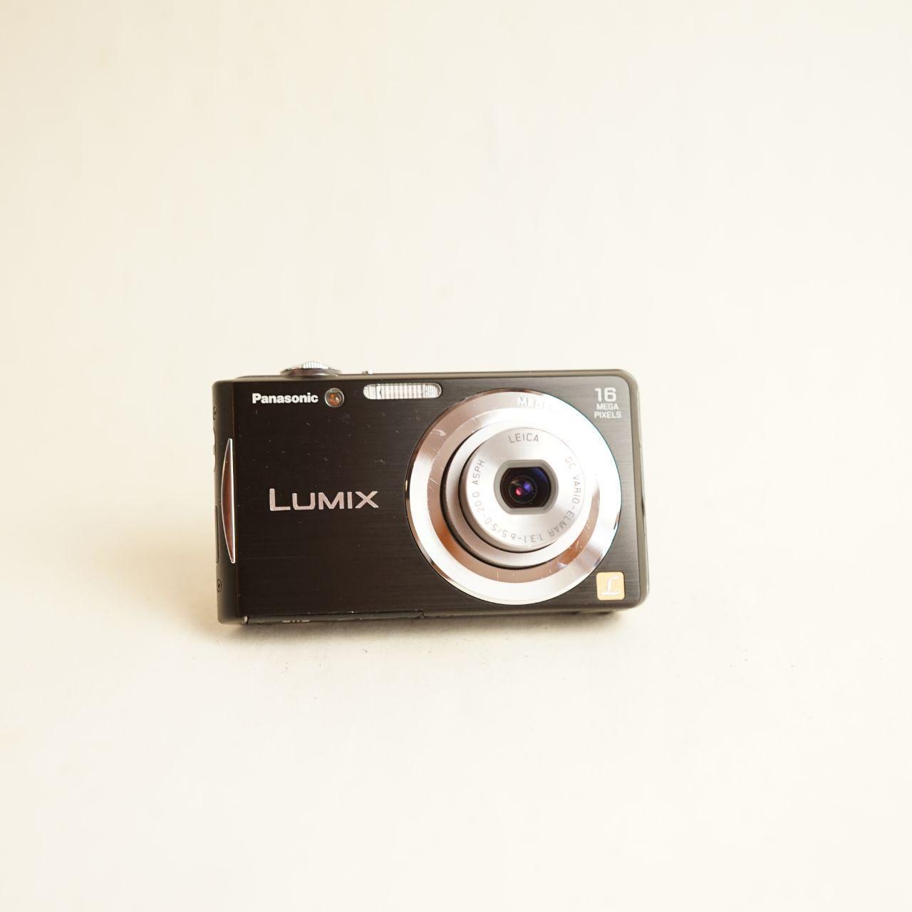 Panasonic Lumix DMC-FH5 Digital Camera | 16.1MP | Tested & Working | Black