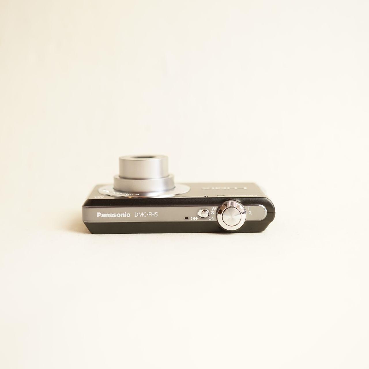 Panasonic Lumix DMC-FH5 Digital Camera | 16.1MP | Tested & Working | Black
