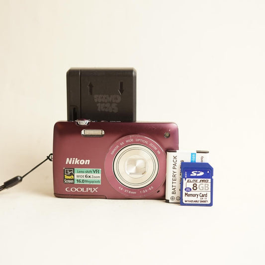 Nikon COOLPIX S4300 Digital Camera | 16MP | Read Description | Maroon