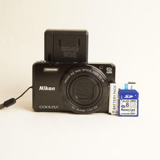 Nikon COOLPIX S7000 Digital Camera | 16MP | Read Description | Black