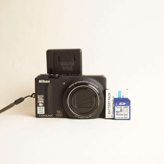 Nikon Coolpix S9100 Digital Camera | 12.1MP | Read Description | Black