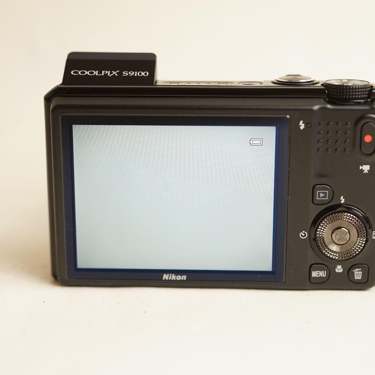 Nikon Coolpix S9100 Digital Camera | 12.1MP | Read Description | Black