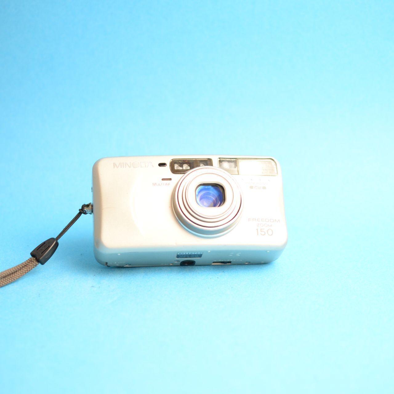 Minolta Freedom Zoom 150 Film Camera | 35mm Point & Shoot | Tested & Working | Silver