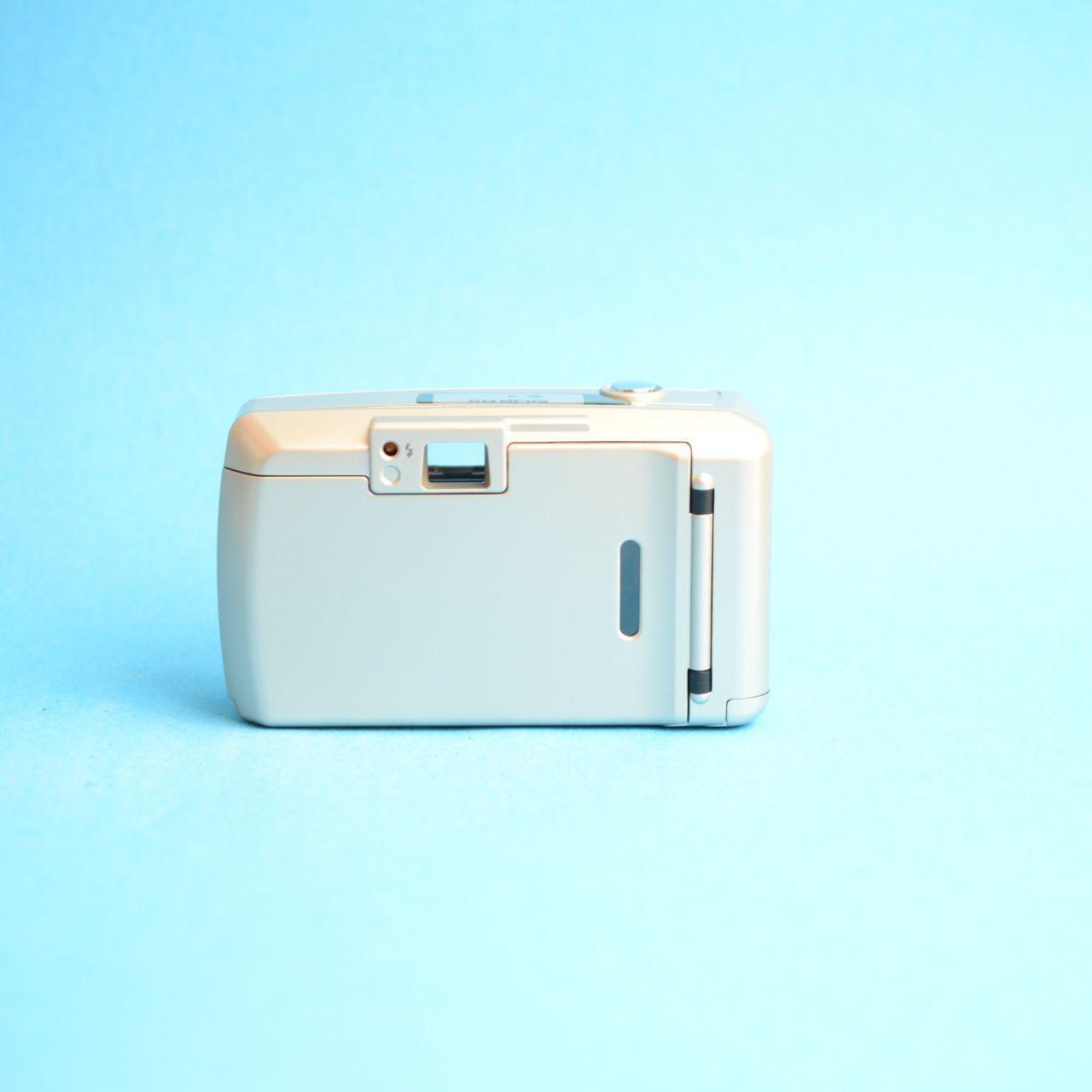 Olympus Trip 500 Film Camera | 35mm Point & Shoot | Tested & Working | Silver