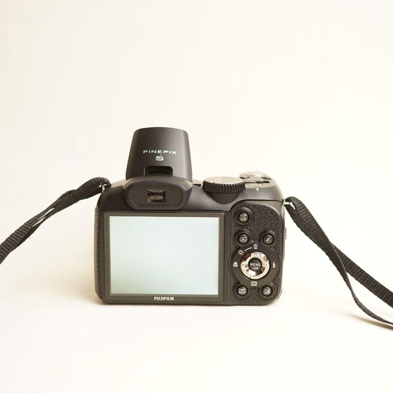 Fujifilm FinePix S2980 Digital Camera | 14MP | Tested & Working | Black