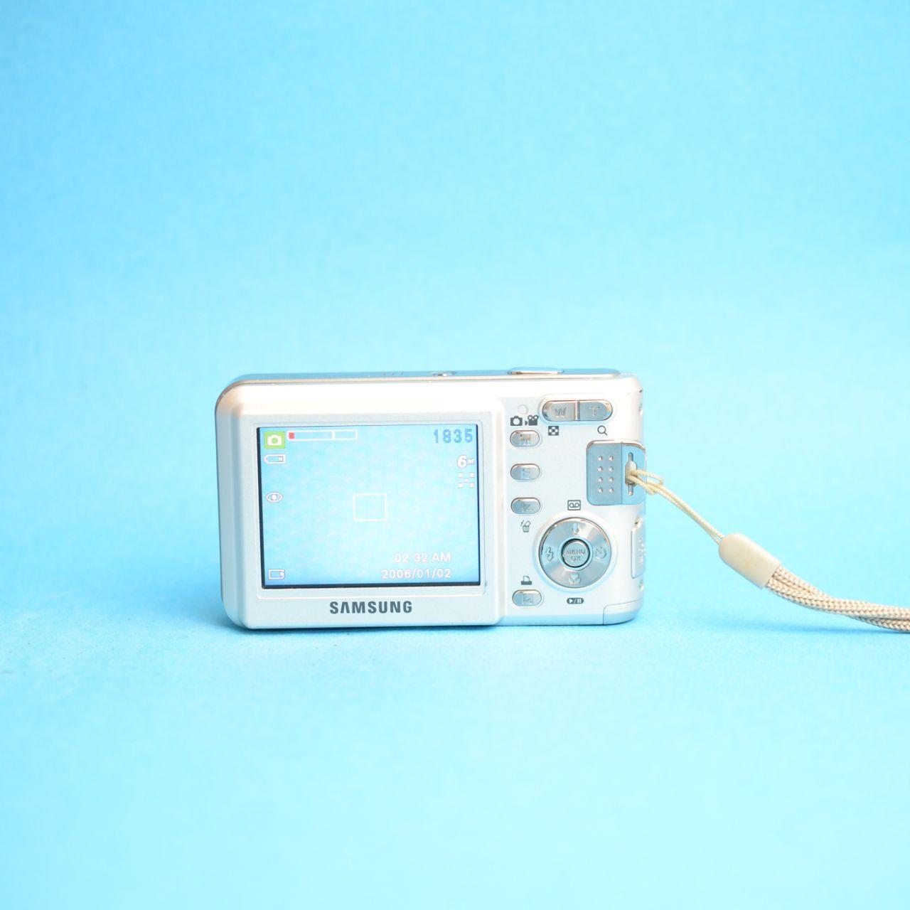 Samsung Digimax L60 Digital Camera | 6MP | Tested & Working | Silver