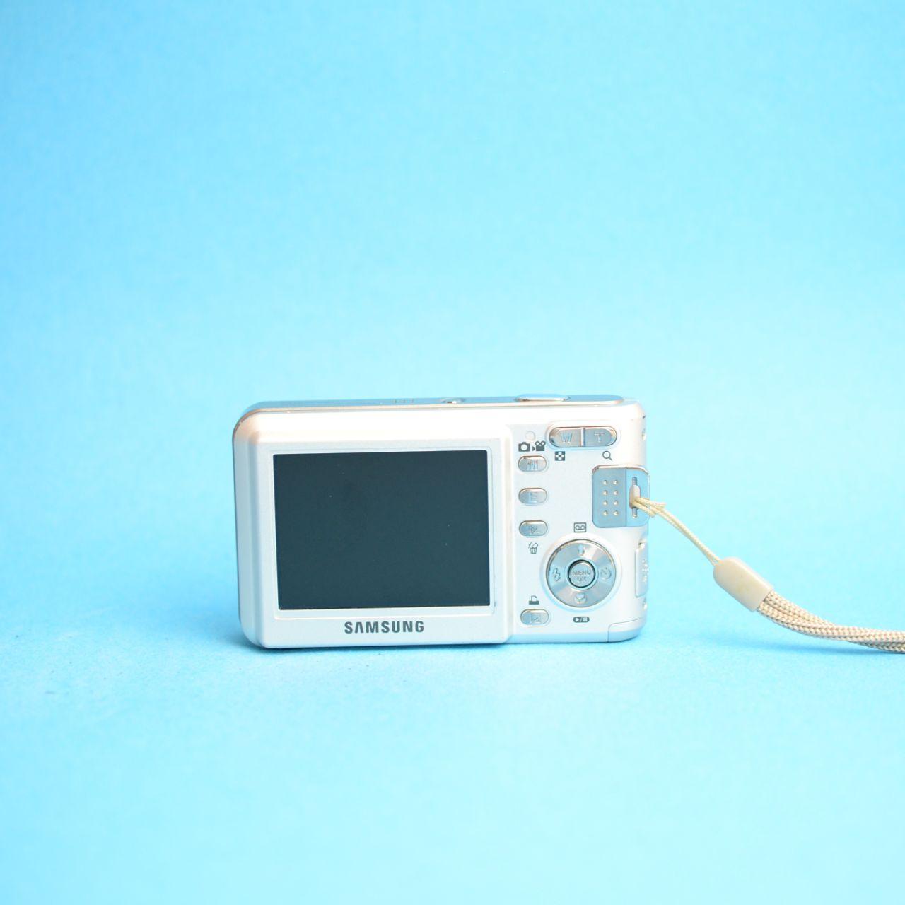 Samsung Digimax L60 Digital Camera | 6MP | Tested & Working | Silver