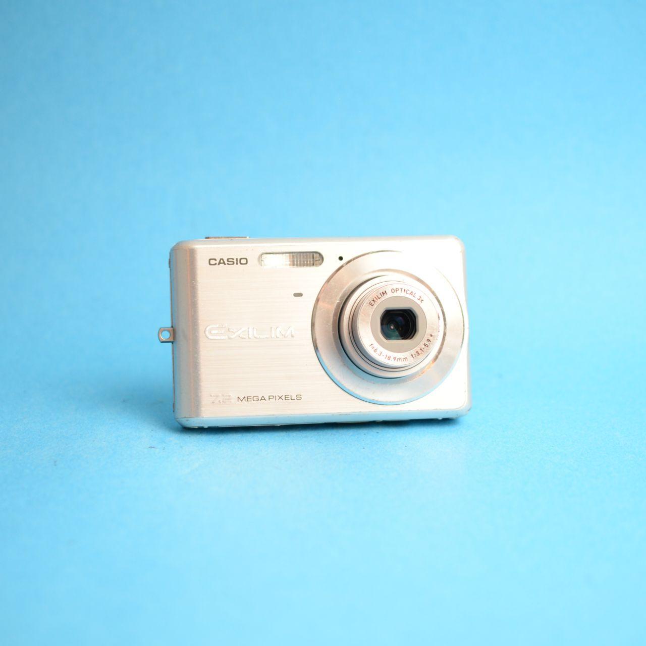 Casio Exilim EX-Z77 Digital Camera | 7.2MP | Tested & Working | Silver