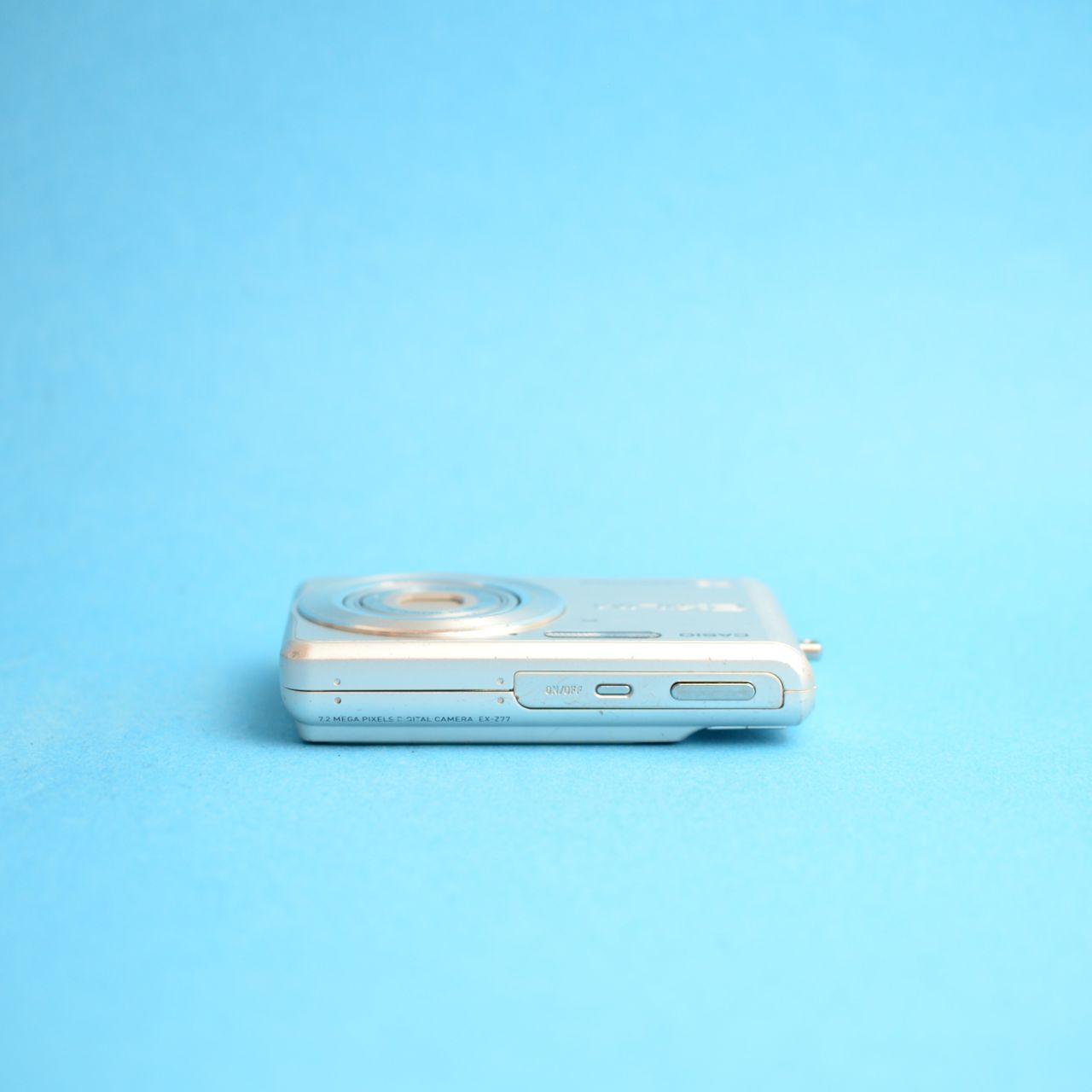 Casio Exilim EX-Z77 Digital Camera | 7.2MP | Tested & Working | Silver