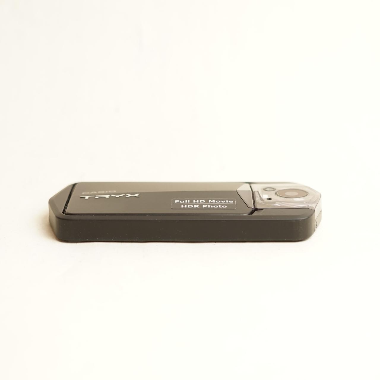 Casio Exilim TRYX EX-TR100 Digital Camera | 12.1MP | Tested & Working | Black