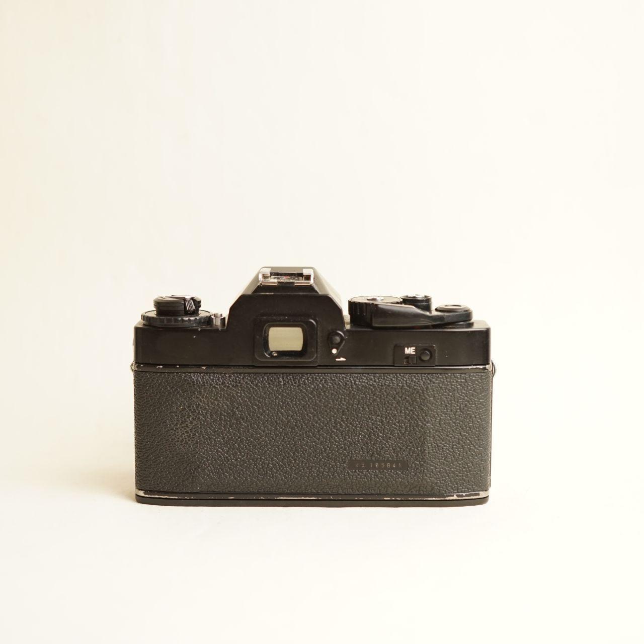 Ricoh XR-2s Film Camera w/ 50mm f/2 Lens | 35mm SLR | Tested & Working | Black & Silver