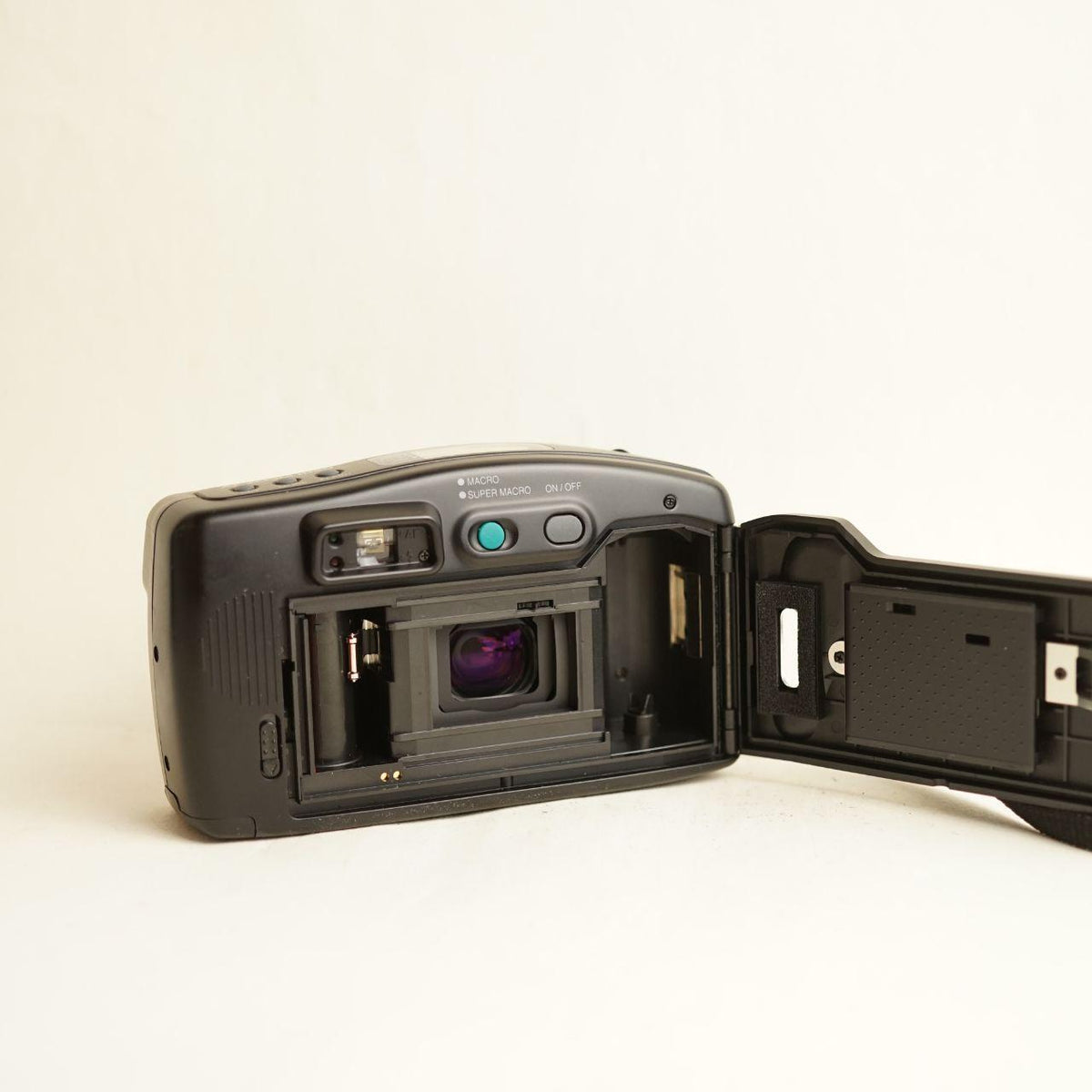 Samsung AF Zoom 1050 Film Camera | 35mm Point & Shoot | Tested & Working | Black