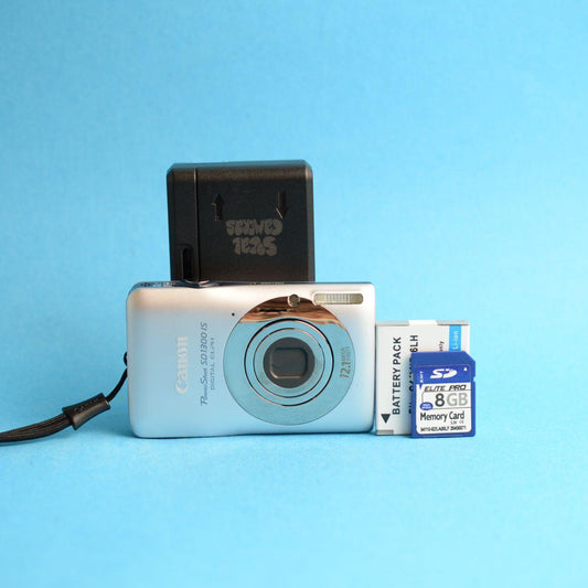 Canon PowerShot SD1300 IS Digital Camera | 12.1MP | Read Description | Silver