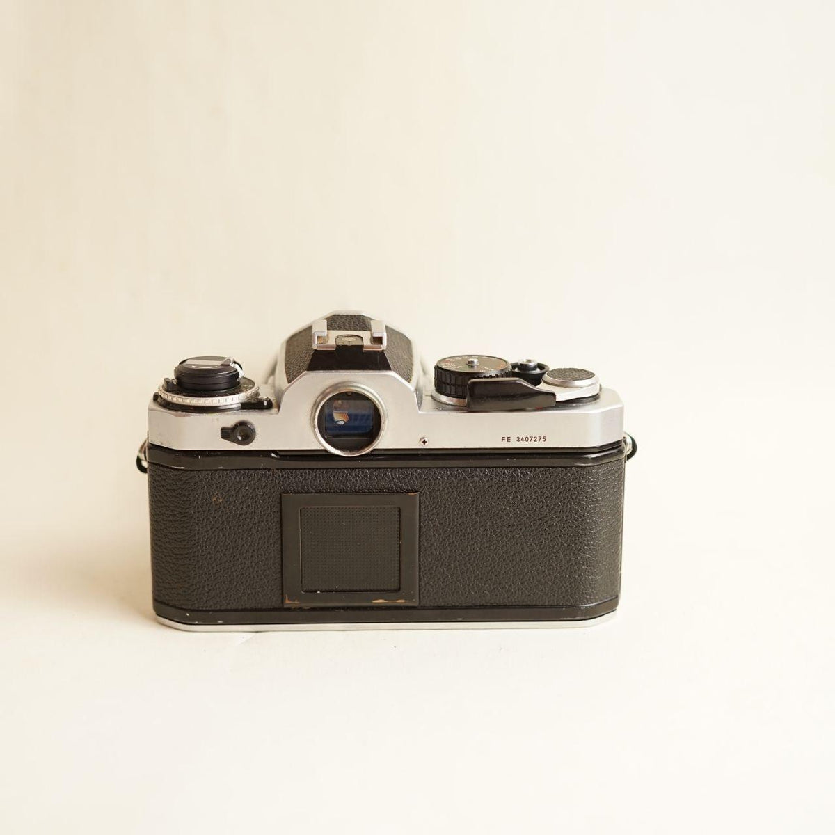 Nikon FE 35mm SLR Film Camera | Nikkor 35–105mm f/3.5–4.5 Lens | Tested & Working | Silver & Black
