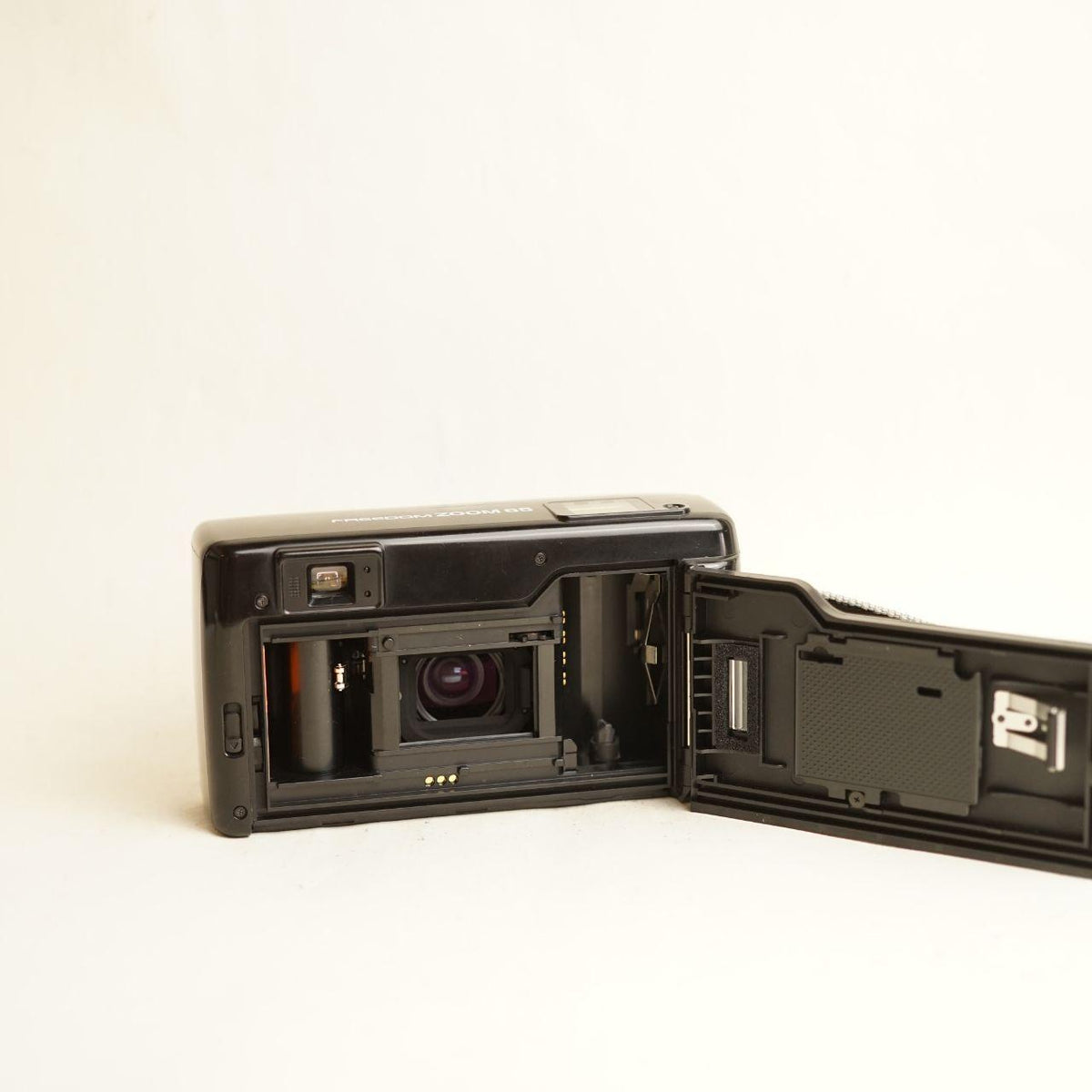 Minolta Freedom Zoom 65 Film Camera | 35mm Point & Shoot | Tested & Working