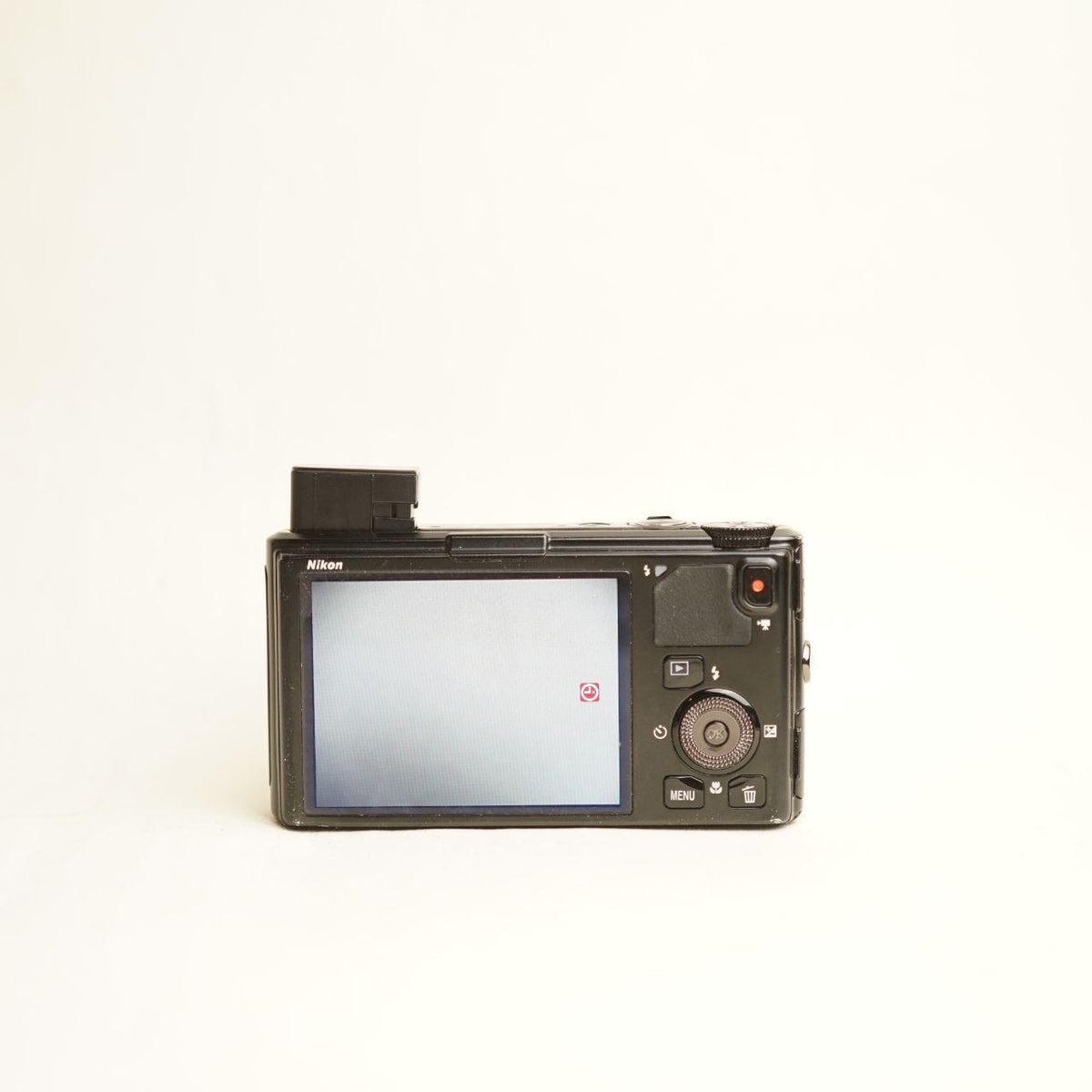 Nikon Coolpix S9500 Digital Camera | 18MP | 22x Zoom | Tested & Working | Black