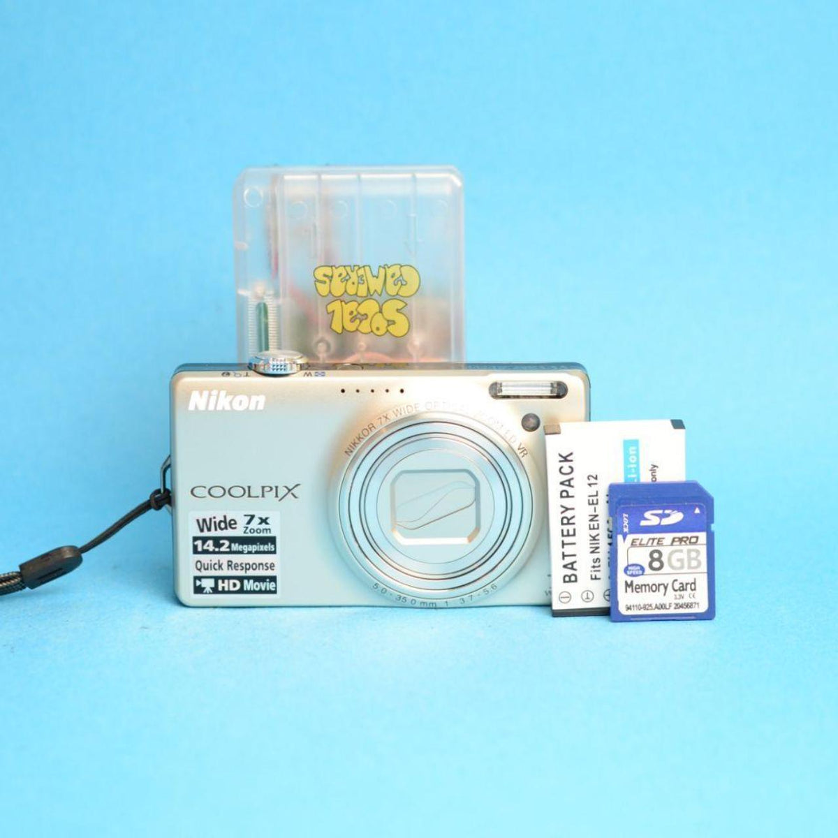 Nikon Coolpix S6000 Digital Camera | 7x Zoom | Read Description | White