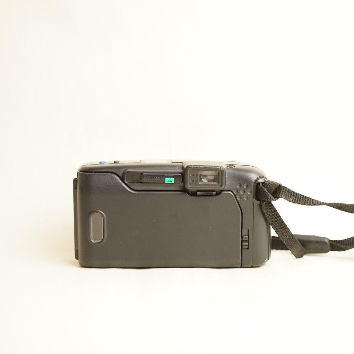 Olympus Infinity Zoom 220 Film Camera | 35mm Point & Shoot | Read Description
