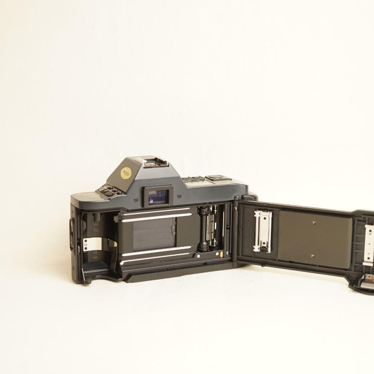 Canon T70 Film Camera | 35mm SLR | Tested & Working | Black | FD 50mm f/1.8 Lens