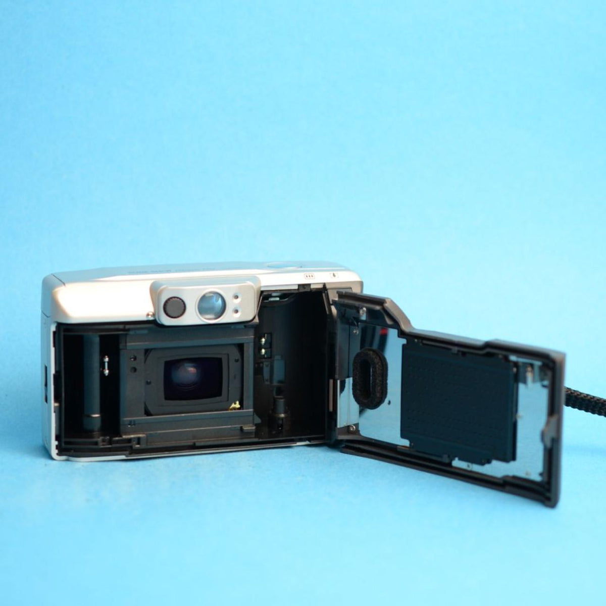 Canon Sure Shot Classic 120 Film Camera | 35mm Point & Shoot | Tested & Working | Silver & Black