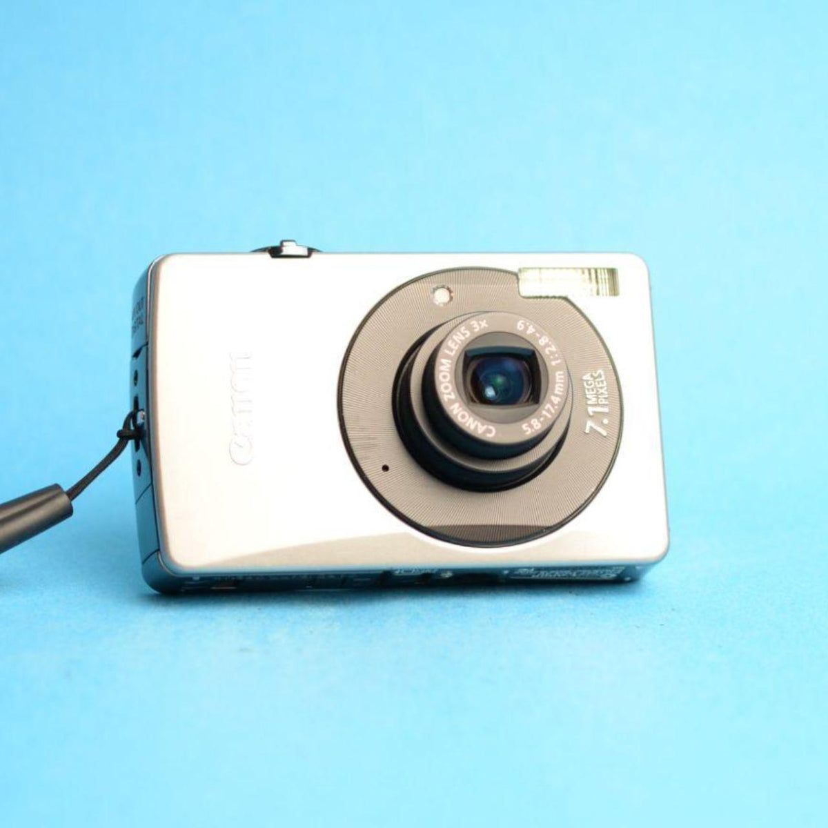 Canon PowerShot SD750 Digital Camera | 7.1MP | Tested & Working | Silver | Read Description