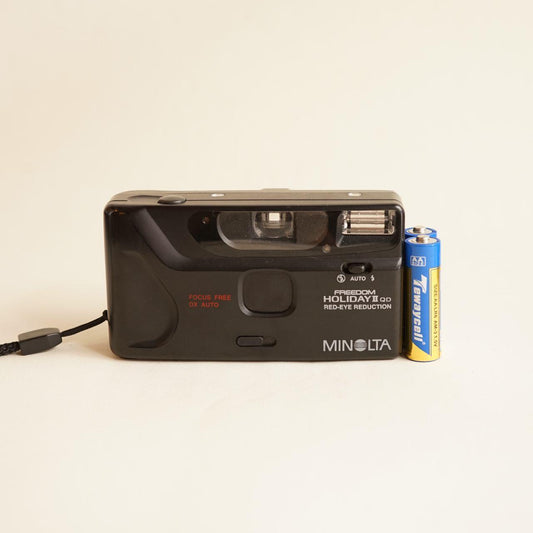 Minolta Freedom Holiday II Film Camera | 35mm Point & Shoot | Tested & Working | Black