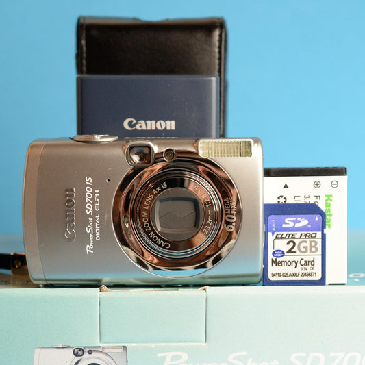 Canon PowerShot SD700 Digital Camera | 6MP | Tested & Working w/Warranty | Silver