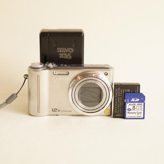 Panasonic Lumix DMC-ZS1 Digital Camera | 10.1MP | Read Description | Silver