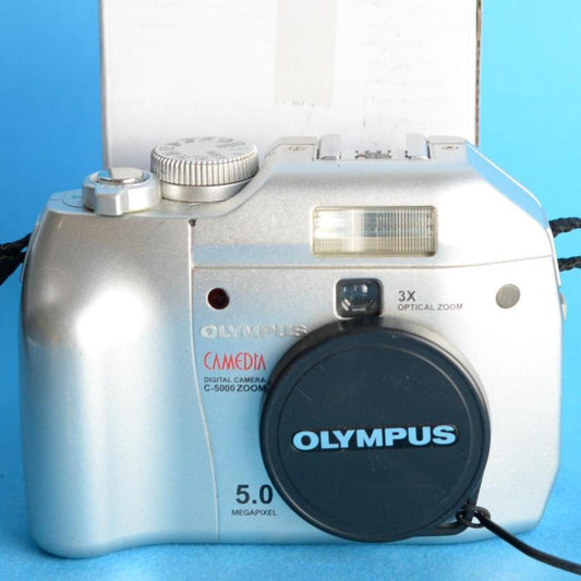 Olympus Camedia C-5000 | 5MP Digital Camera | Tested & Working | Silver