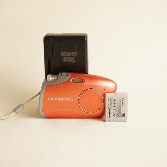 Olympus Stylus Verve Digital Camera | 4.0MP | Tested & Working | Orange