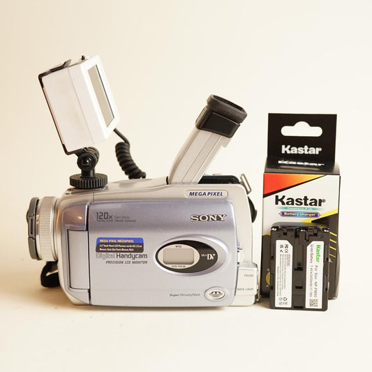 Sony Handycam DCR-TRV38 Digital Camcorder with Tapeless Setup | Camcorder | Tested & Working | Silver