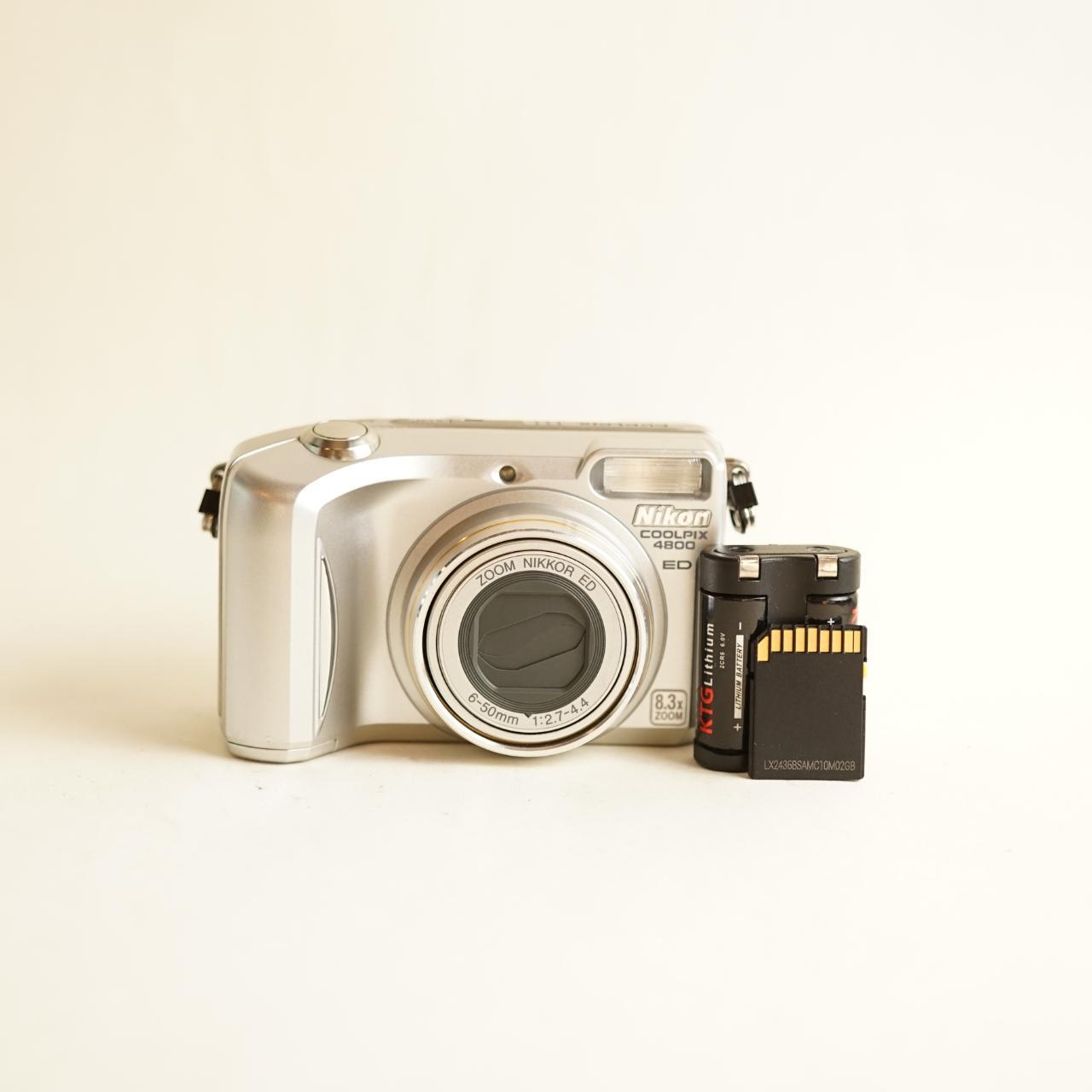 Nikon Coolpix 4800 Digital Camera | 4.0MP | Tested & Working | Silver