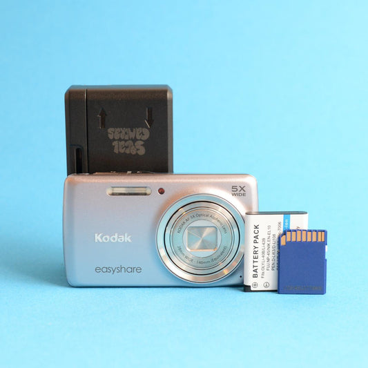 Kodak EasyShare M552 Digital Camera | 14MP | Tested & Working | Grey