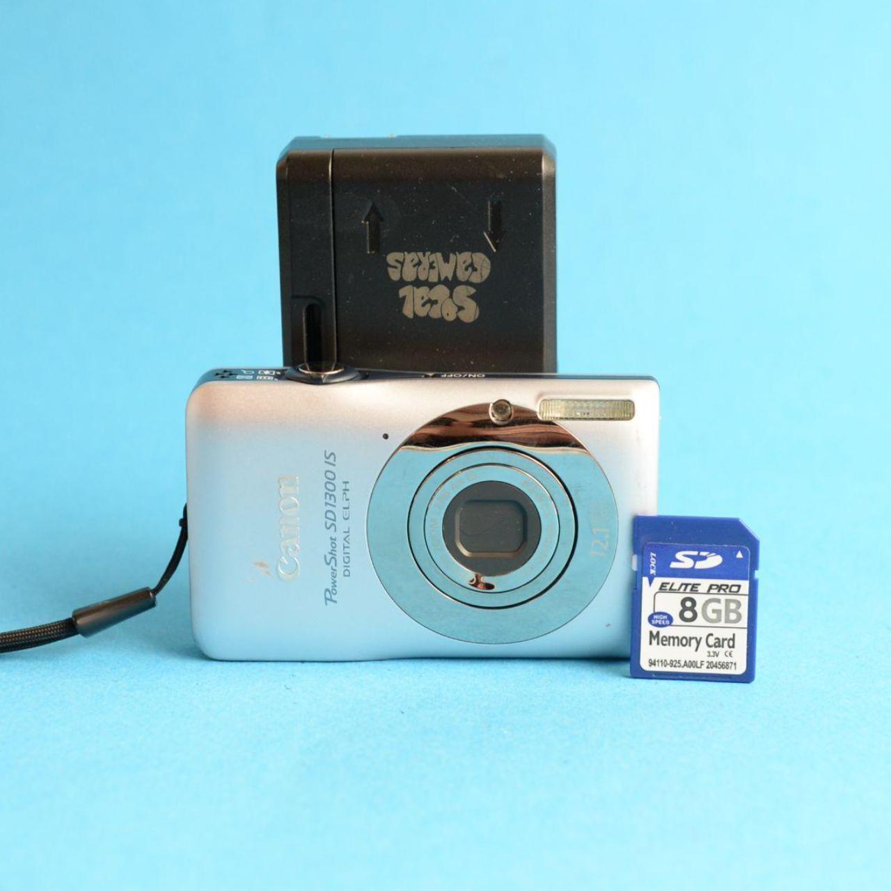 Canon PowerShot SD1300 IS Digital Camera | 12.1MP | Tested & Working | Silver