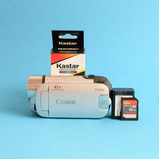 Canon FS300 Digital Camcorder | SD Video | Tested & Working | Silver