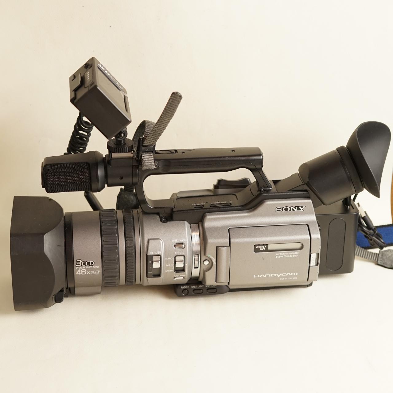 Sony Handycam DCR-VX2100 MiniDV Camcorder | Tapeless Setup | Tested & Working | Silver