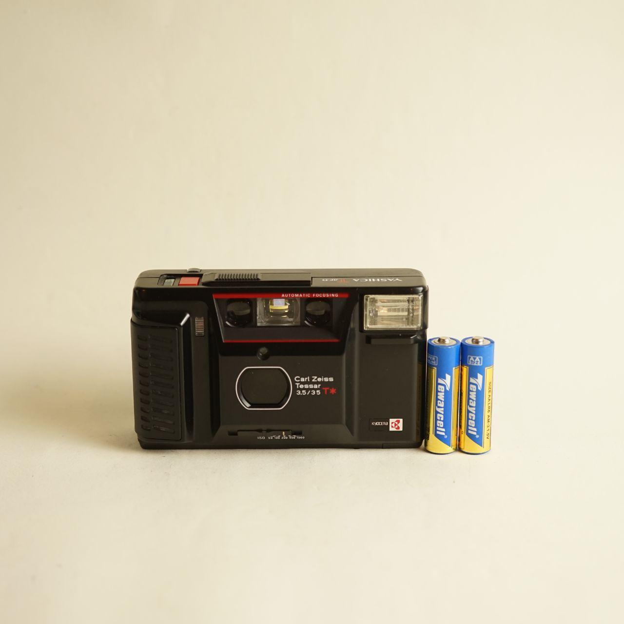 Yashica T AF-D Film Camera | 35mm Point & Shoot | Tested & Working | Black