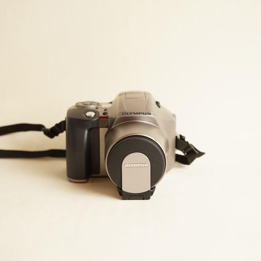 Olympus IS-200 Film Camera | 35mm SLR Zoom | Tested & Working | Silver