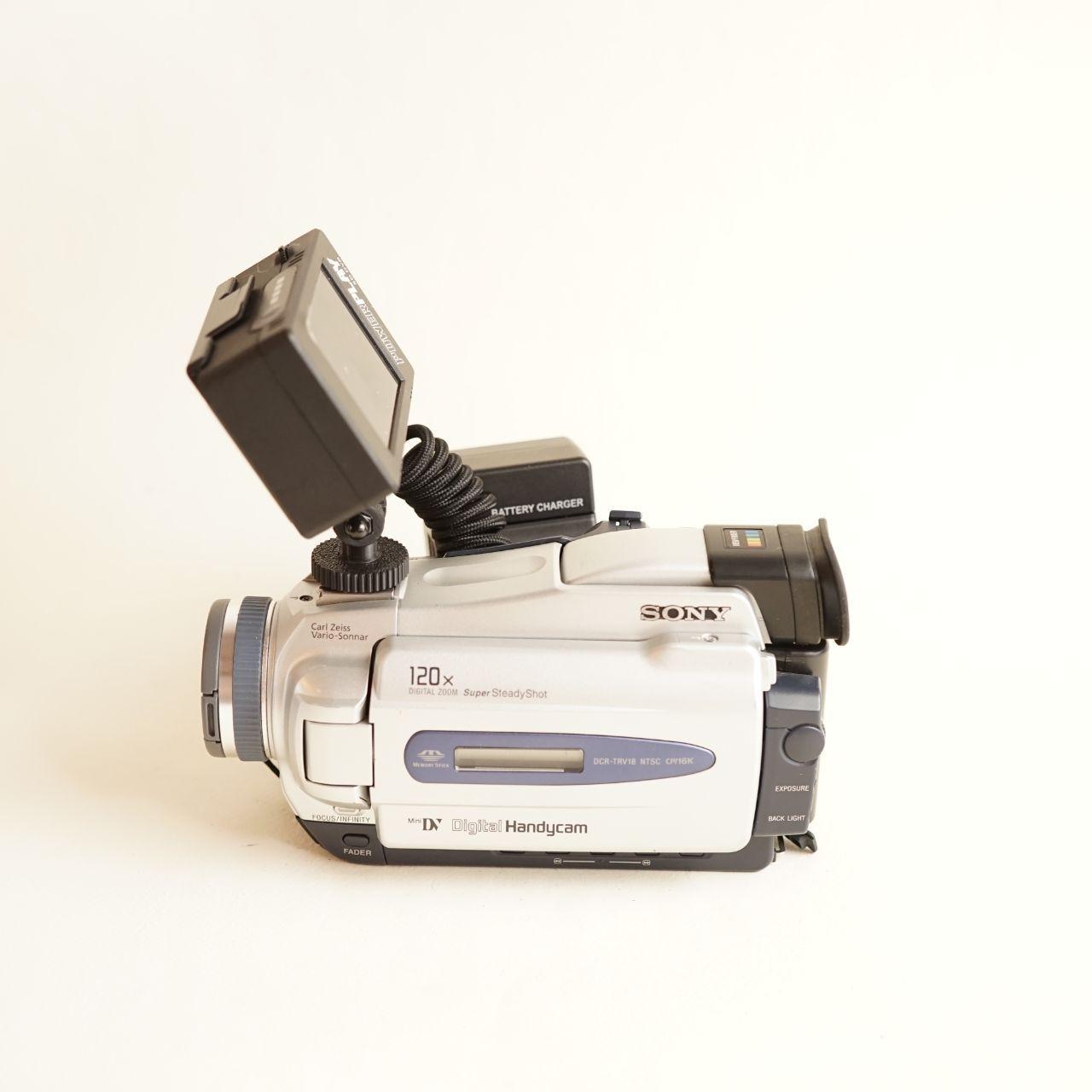 Sony Handycam DCR-TRV18 | Tapeless Setup | Tested & Working | Silver