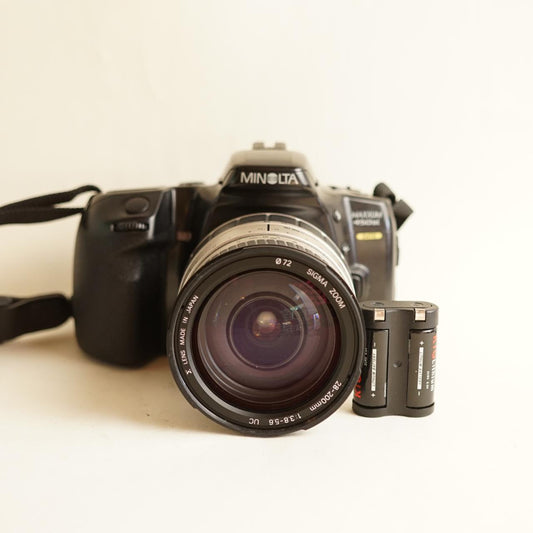 Minolta Maxxum 450si Date Film Camera | 35mm SLR | Tested & Working | Black