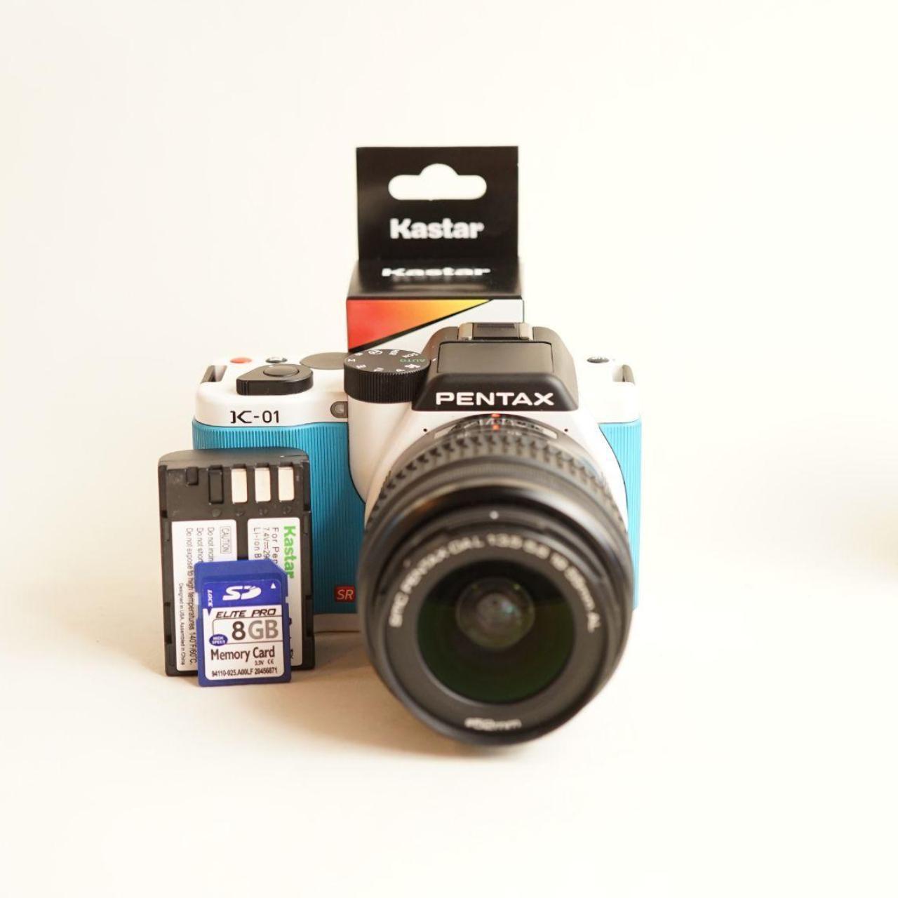 Pentax K-01 Mirrorless Camera | 16MP APS-C Sensor | Tested & Working | White & Blue