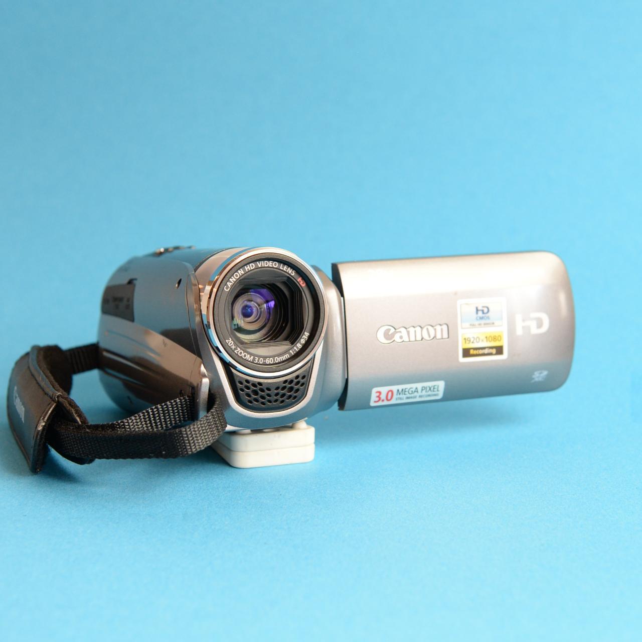 Canon Vixia HF R200 Digital Camcorder | HD Video | Tested & Working | Grey