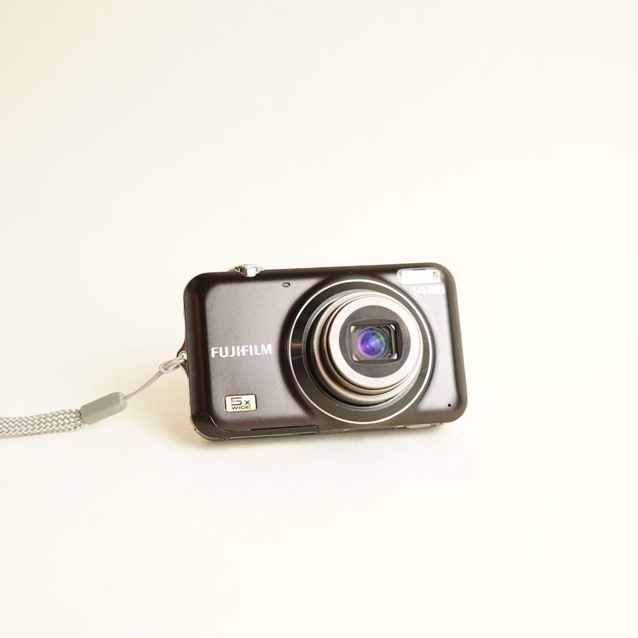 Fujifilm FinePix JX250 Digital Camera | 14MP | Tested & Working | Silver