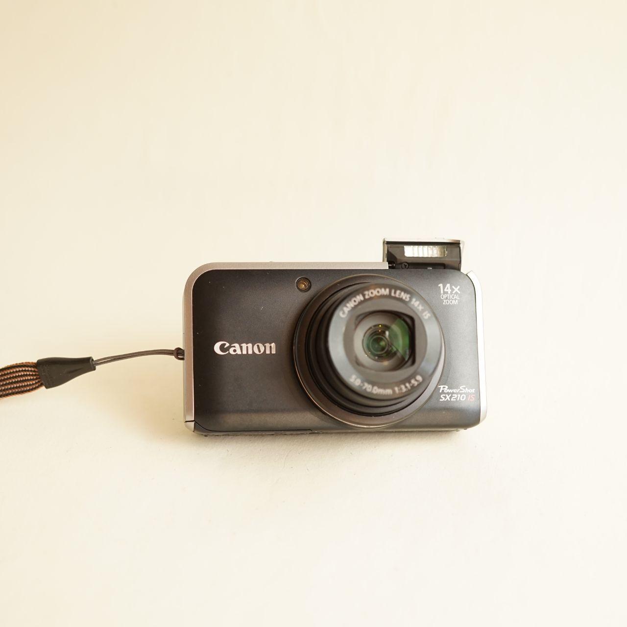 Canon PowerShot SX210 IS Digital Camera | 14.1MP | Read Description | Black