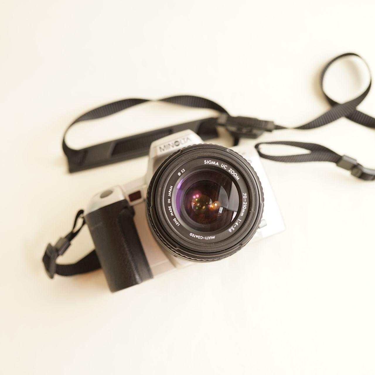 Minolta Maxxum QTsi Film Camera | 35mm SLR | Tested & Working | Black