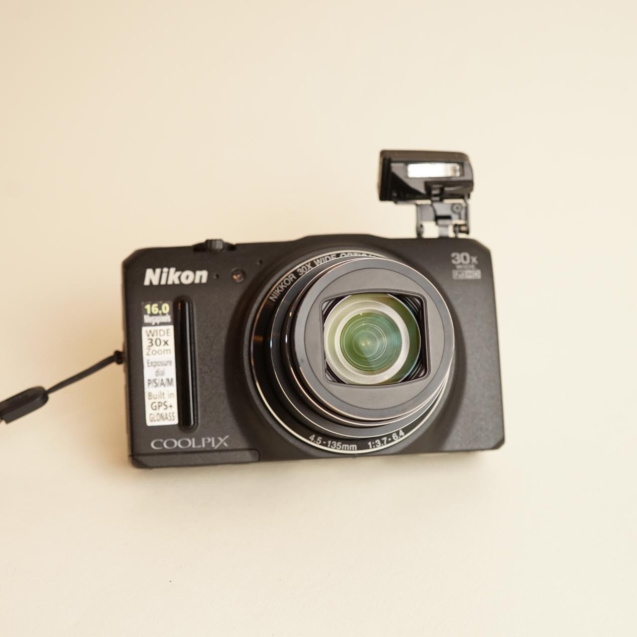 Nikon Coolpix S9700 Digital Camera | 16MP | Tested & Working | Black